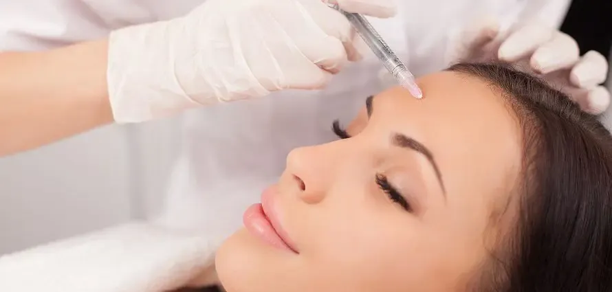 Xeomin injection being given at the forehead